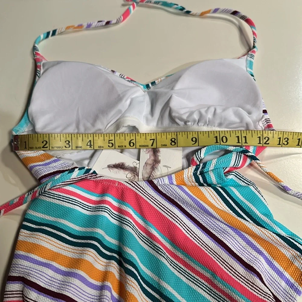 Jessica Simpson One-Piece Swimsuit Sz M